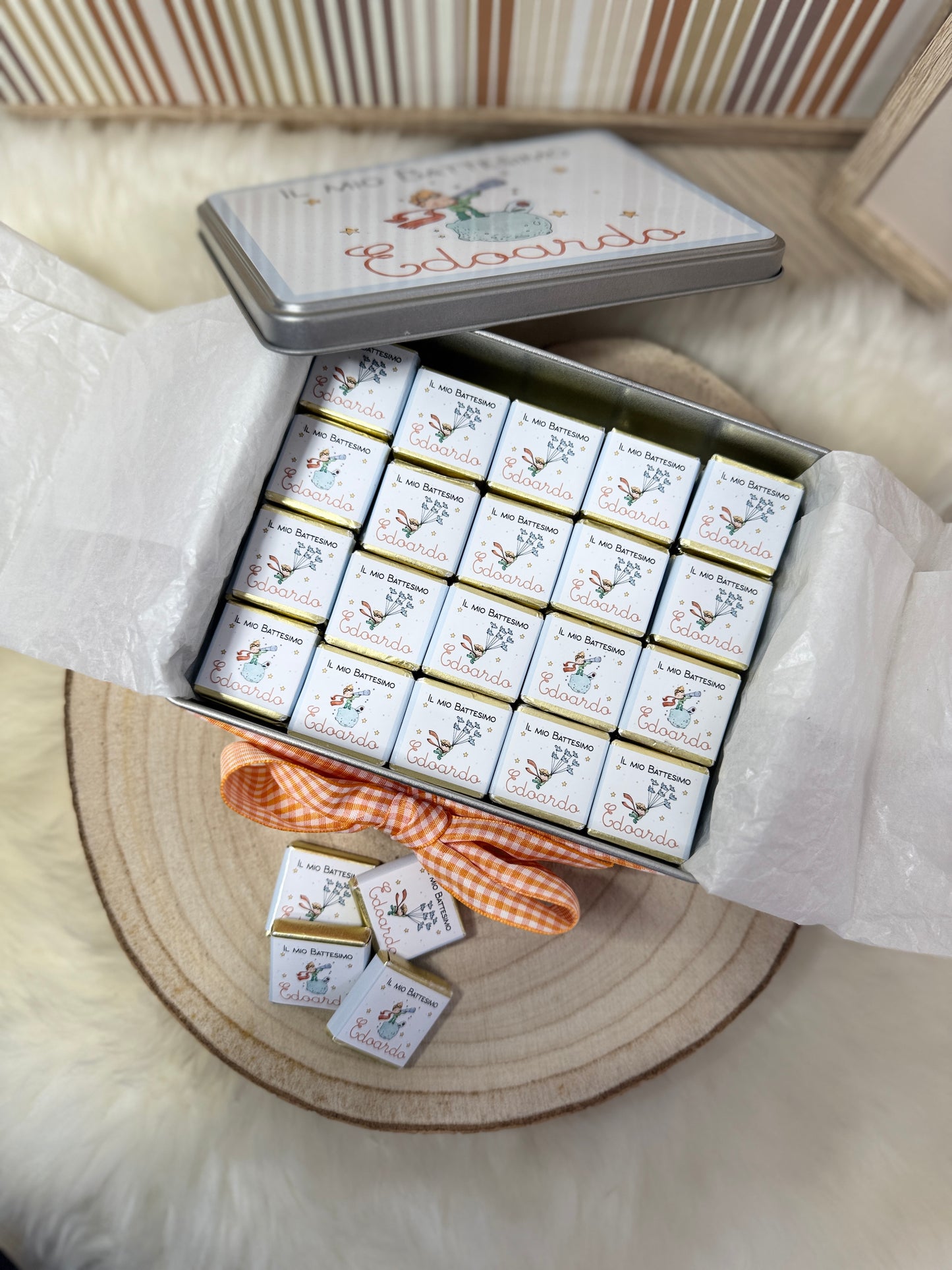 Scatola in latta personalizzata con cioccolatini