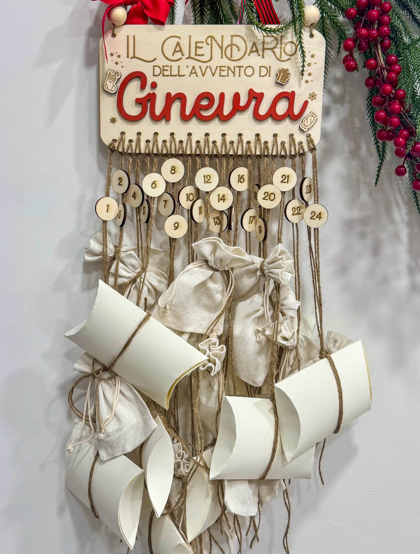 Calendario dell’Avvento in Legno Personalizzato - Dipinto a Mano
