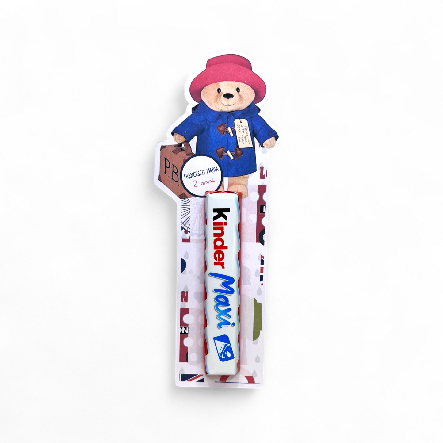 Cartoncino sagomato “PADDINGTON BEAR” con Kinder Maxi